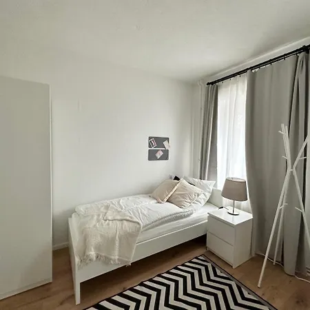 Cozy Near Berlin Ideal For Work Or Leisure Διαμέρισμα *