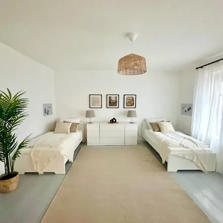 Διαμέρισμα Cozy Near Berlin Ideal For Work Or Leisure
